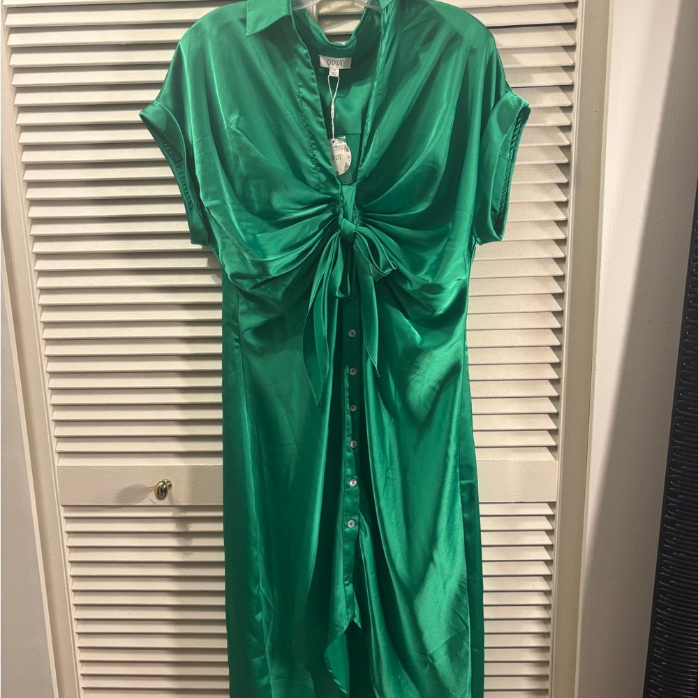 ODDY Vibrant Green Satin Top